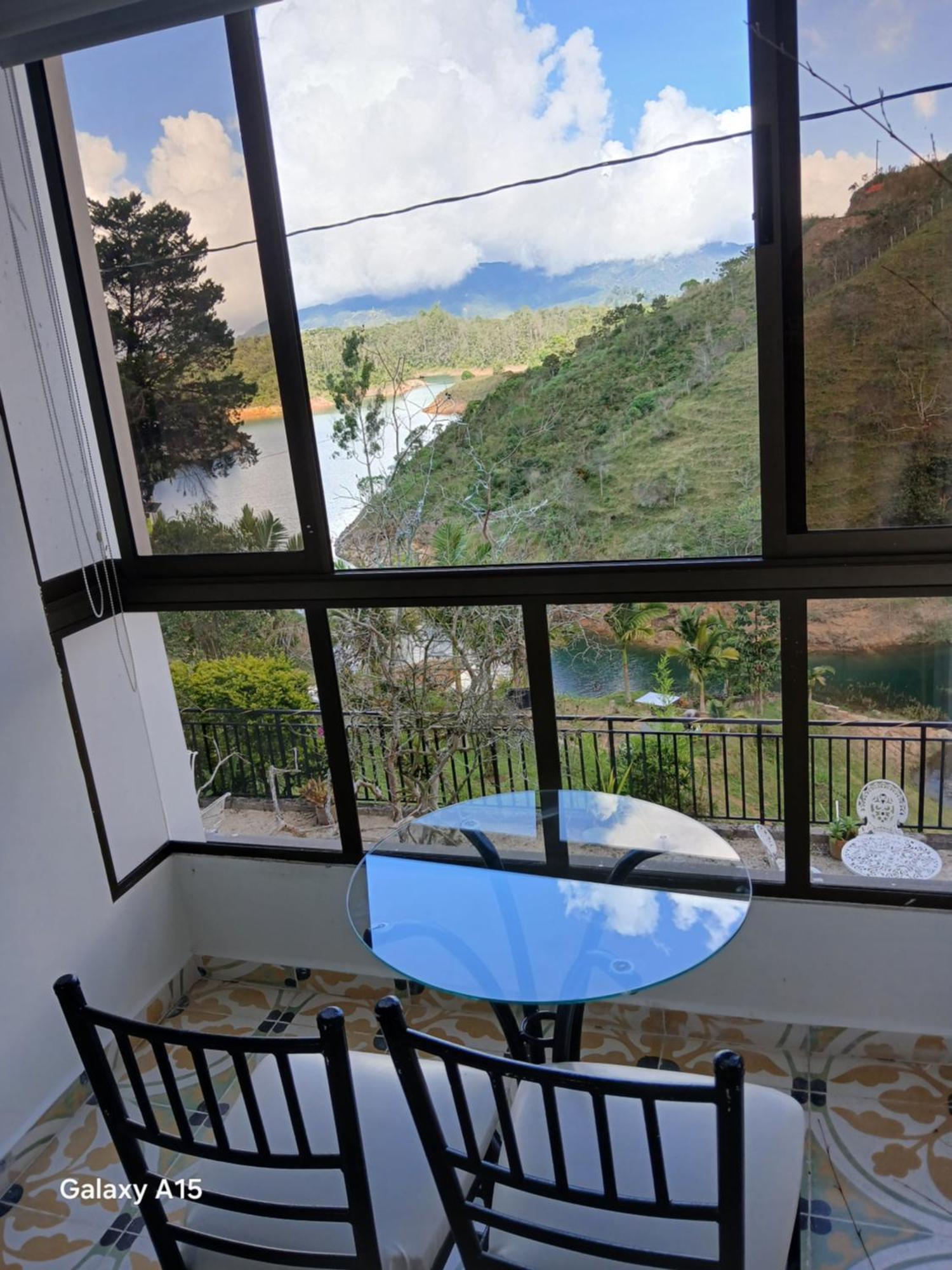 Piedra Del Penol Hotel Guatapé 外观 照片